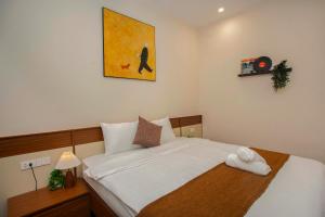 Soft Stay - Spacious - Quiet 1 Bedroom - West Lake