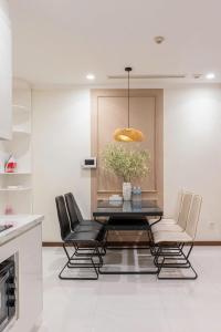 Landmark Vinhome Apartment