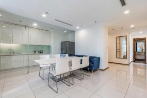 Landmark Vinhome Apartment