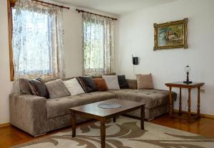 Spacious 2BR Apartment at Red Square Varna by Flat Manаger