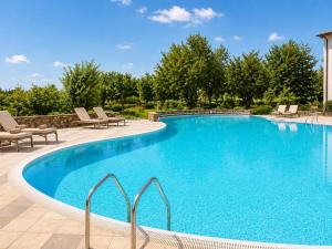The Artist - Apartments with Private Garden in Residence with Pool