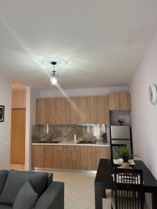 Eiza Apartments
