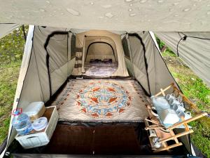 Riversides Glamping - Tiara Hills
