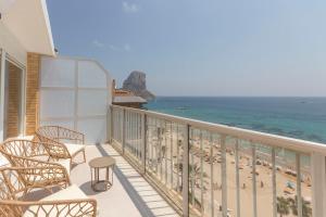 Peñón de Ifach Penthouse by Costa CarpeDiem