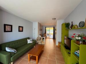 Tu adosado con piscina y pádel en Oropesa 55