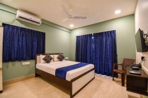 FabHotels Calyra