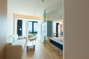 Millennium Hub & Hotel