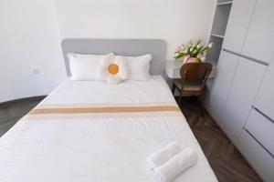 2 Bedroom BE5 Luxury,Pool,Gym