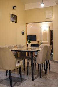 Karuna Court I Luxurious 3 BHK Flat I Fully Equipped I Jalukbari