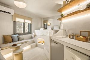 Mikro Pnoé by Pnoé Residence