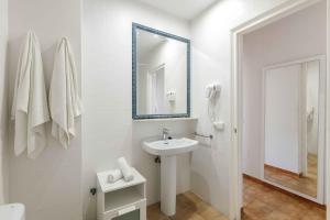 Siesta Mar Breeze apartments