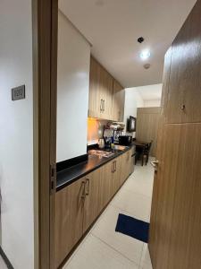 Pasay Condo - Free Parking