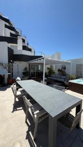 Ocean Breeze Penthouse - 550 m2, Jacuzzi, Terraza y Vistas al Mar