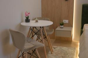 TGR Art Studio