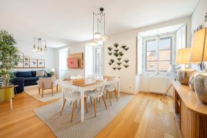 GuestReady - Contemporary Flat w Garage in Lisbon