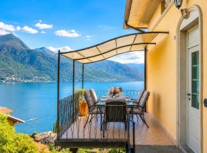 Luxury Residence La Pianca - Pool and Terrace Lake View