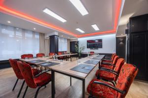 Golden Tulip Hotel Central