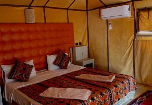 A Thousand & One Stars merzouga Camp