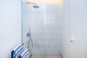 Horizon Quarteira, 1BR Sea View, Pool, Garage