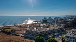 Horizon Quarteira, 1BR Sea View, Pool, Garage