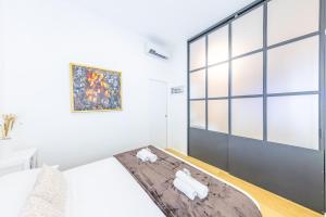 City Stay Arco della Pace Luxurious 1-bedroom with AC