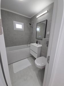 Modern 2 bedroom apartment in Bucharest, Vitan area