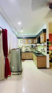 16TH Avenue Gaur City 2 Greater Noida West