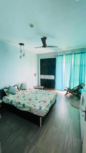 16TH Avenue Gaur City 2 Greater Noida West