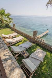 Villa Alia, Your Modern Beachfront Escape