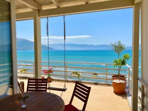 EKA Luxury Beachfront Apartments