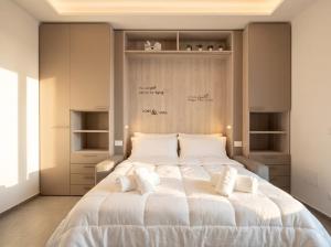 The Essential Suite VI - Private Parking
