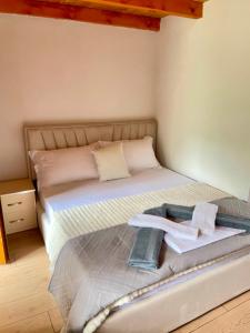 Lokthi Rooms
