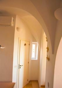 Suite Aprile XIII