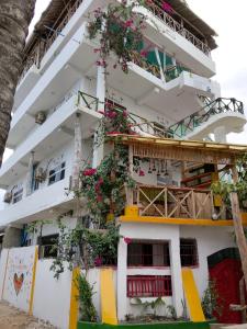 Nisandra Beach Hotel