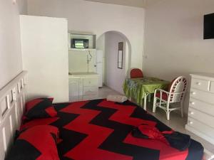 Pondbottom Apartments Hotel