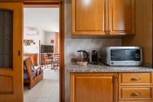 Casa Laura, Country House, Dolianova