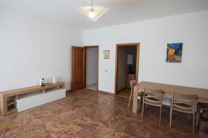 Rosshouse - Porta Metronia San Giovanni Apartment Rome