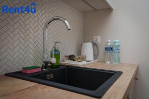 Lake House - Aparthotel Nad Zatoką by Rent4You