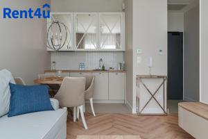 Lake House - Aparthotel Nad Zatoką by Rent4You