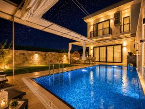 Deluxe Villa Antalya City