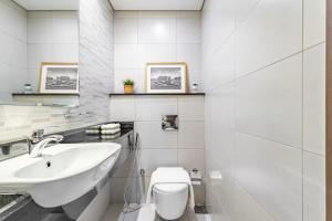 Amazing 1BR Canal View Raha Beach
