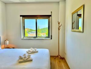 Castle Apartment - The Most Beautiful View of the Castle of Sesimbra!