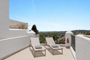 New Luxury Penthouse Rooftop Jacuzzi & Sea View