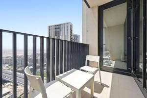Stylish 1BR in Creek Harbour Near Downtown
