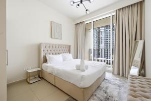 Stylish 1BR in Creek Harbour Near Downtown