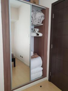 Condo near Robinsons Mall Magnolia