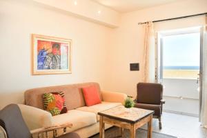 [Sea Front with View] Elegance