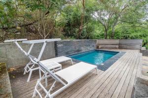 Exclusive 1 bed in Camps Bay Private Pool