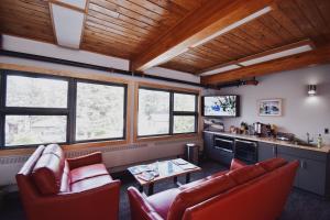 Seward Adventure Lodge