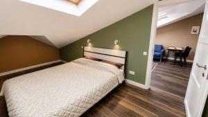 Liberty avenue apartment